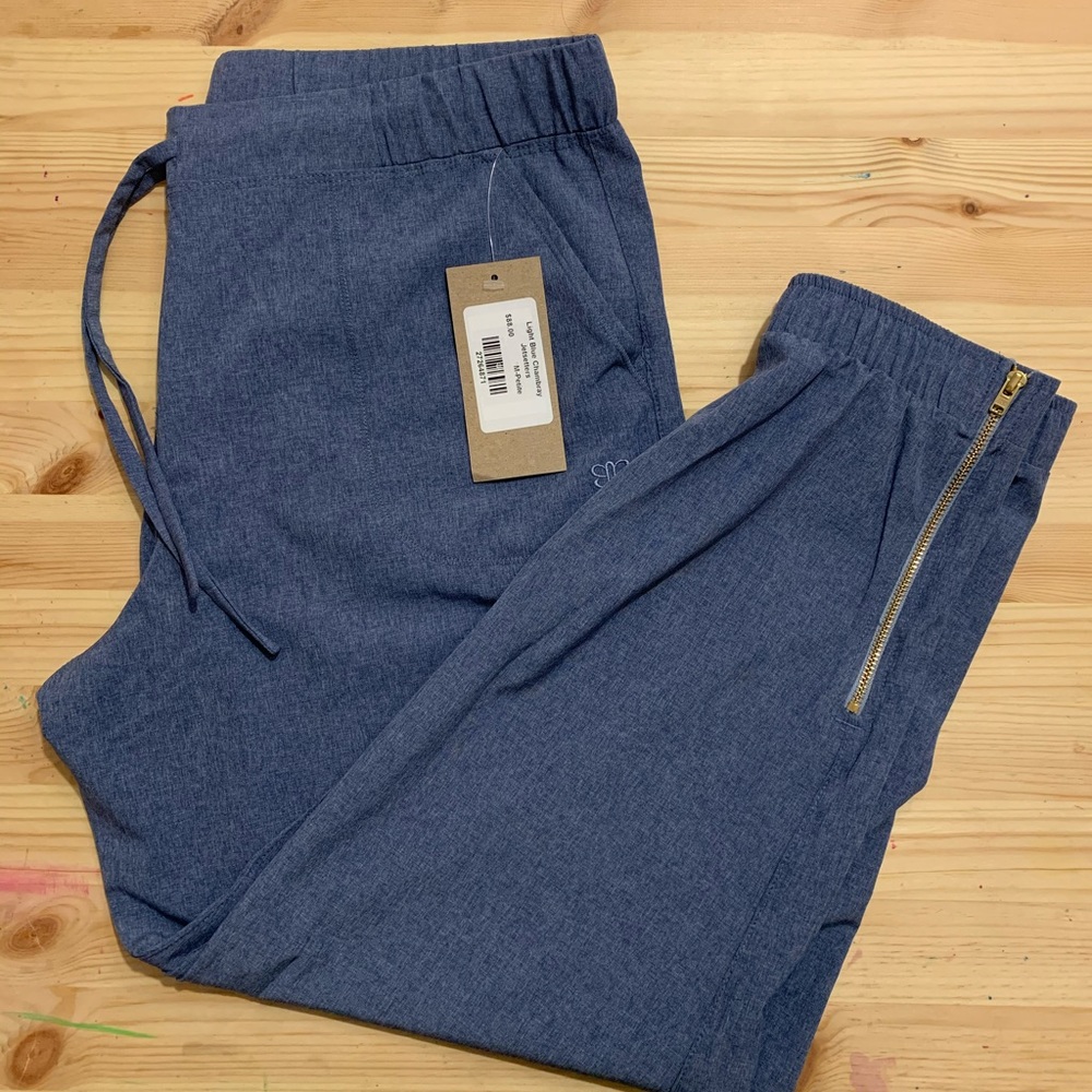Albion Medium Petite Jetsetters